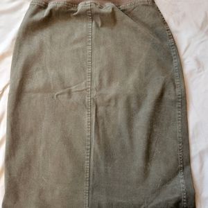 Women's elastic waist skirt